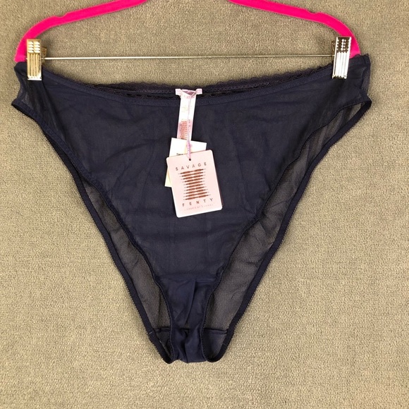 Savage X Fenty A Peek Behind the Lace Slip & Panty set size 3X - Picture 7 of 10